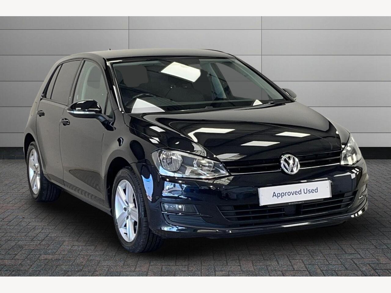 Main listing image - Volkswagen Golf