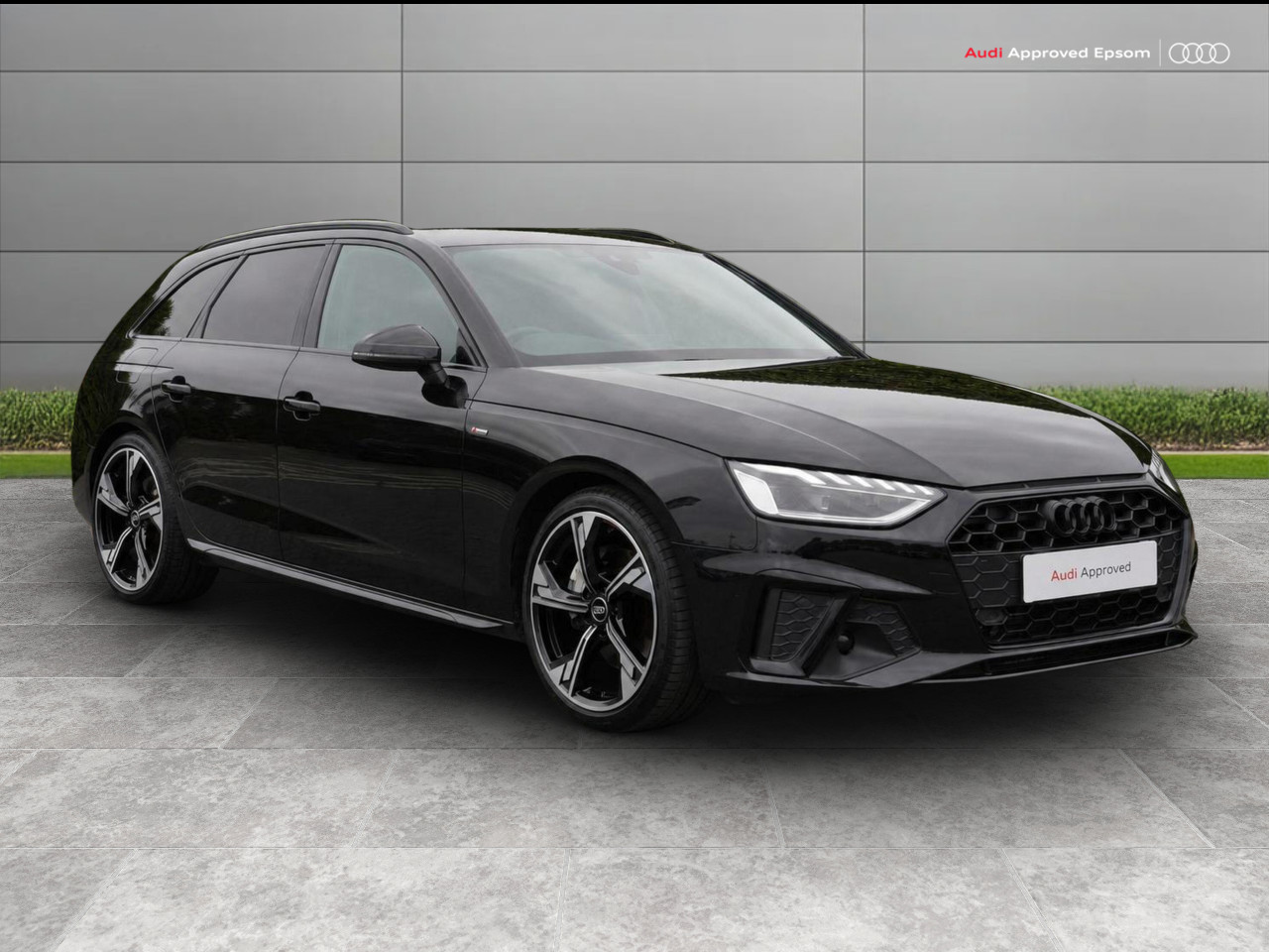Main listing image - Audi A4
