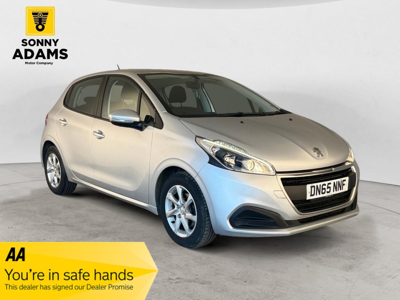 Main listing image - Peugeot 208