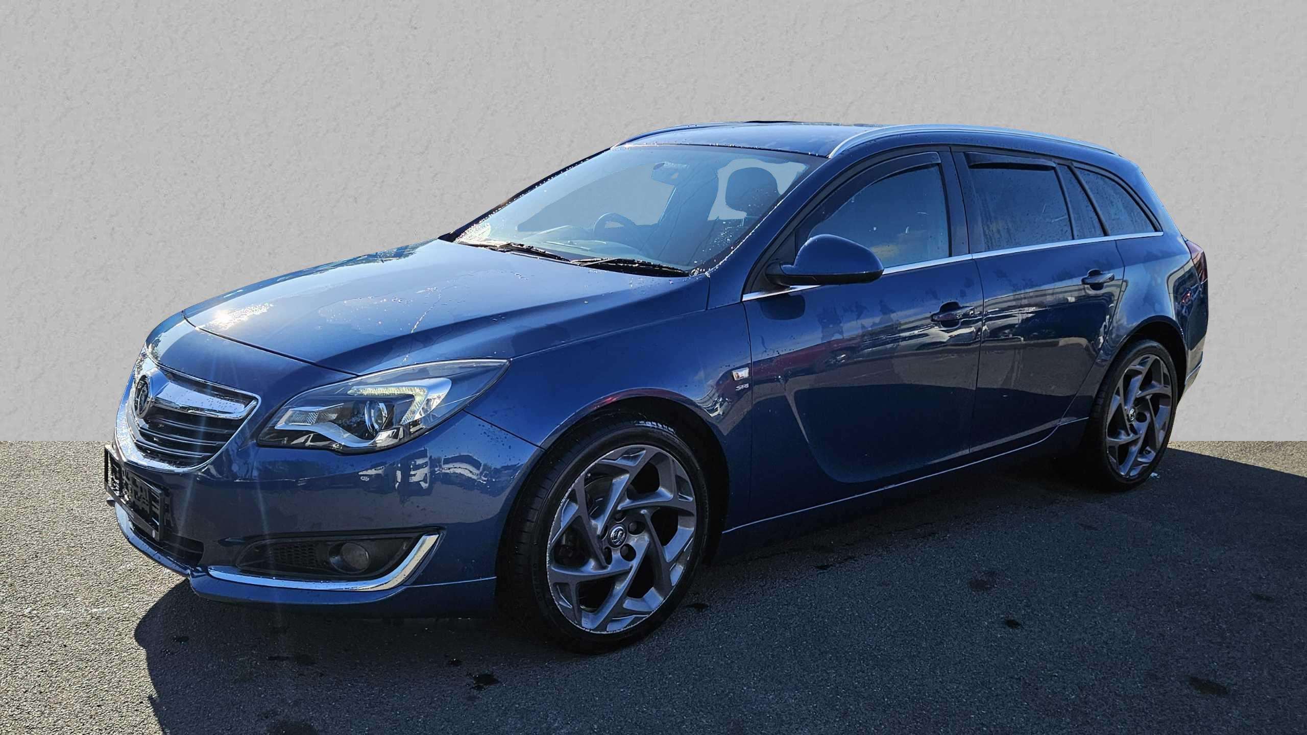 Main listing image - Vauxhall Insignia Sports Tourer