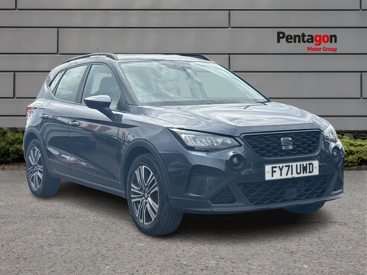 Main listing image - SEAT Arona