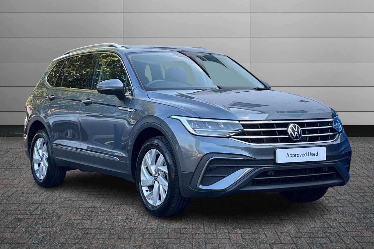 Main listing image - Volkswagen Tiguan Allspace