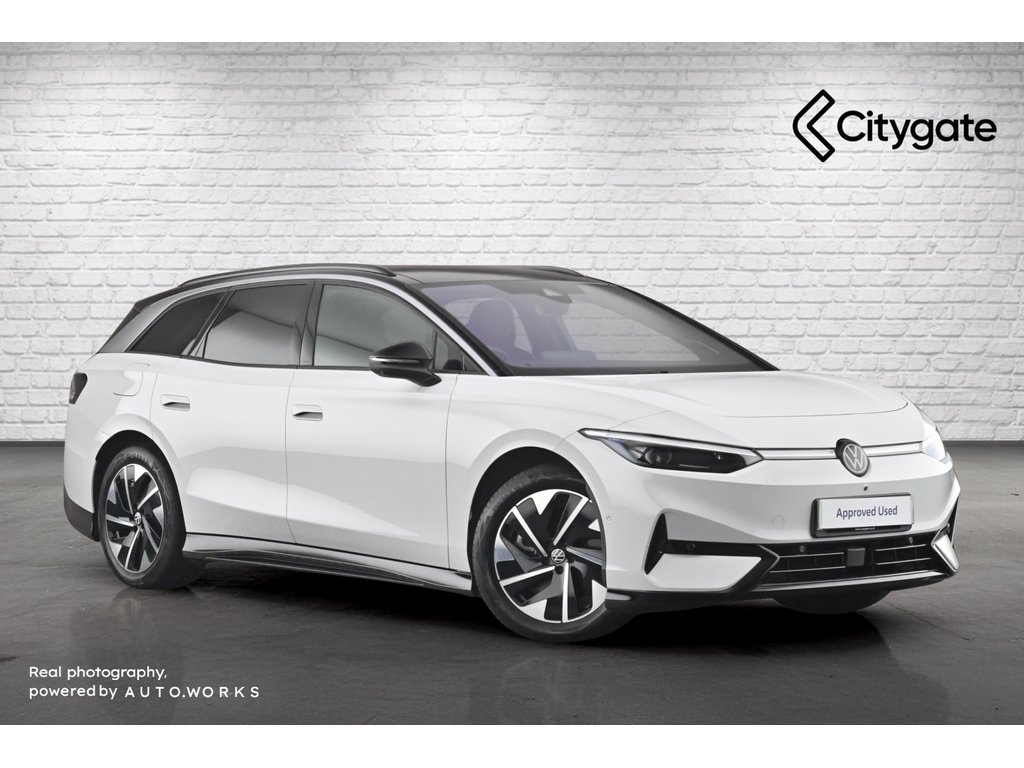 Main listing image - Volkswagen ID.7