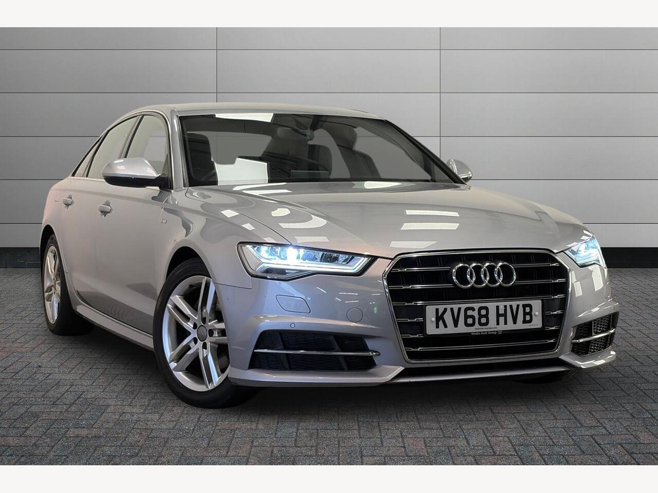 Main listing image - Audi A6