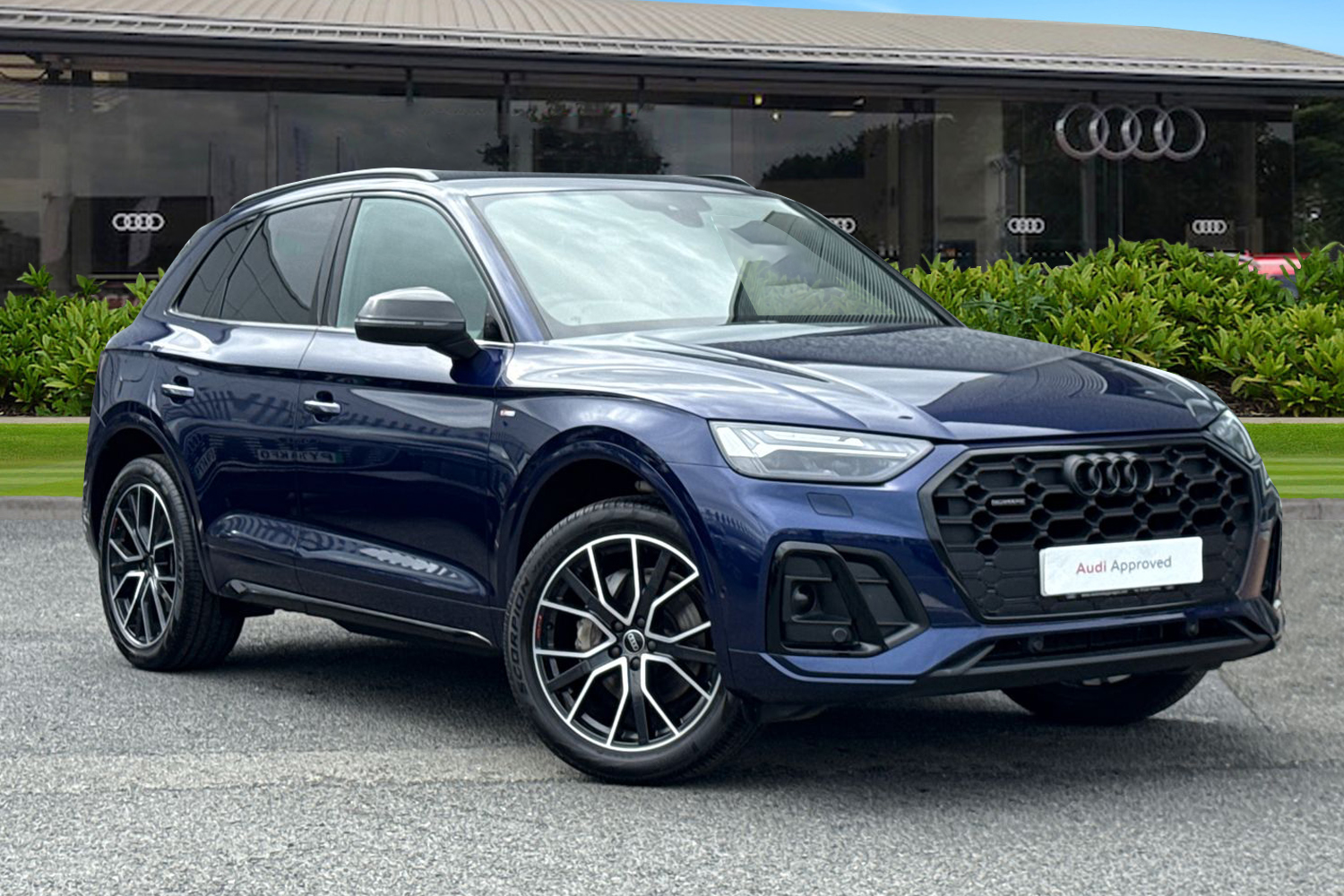Main listing image - Audi Q5