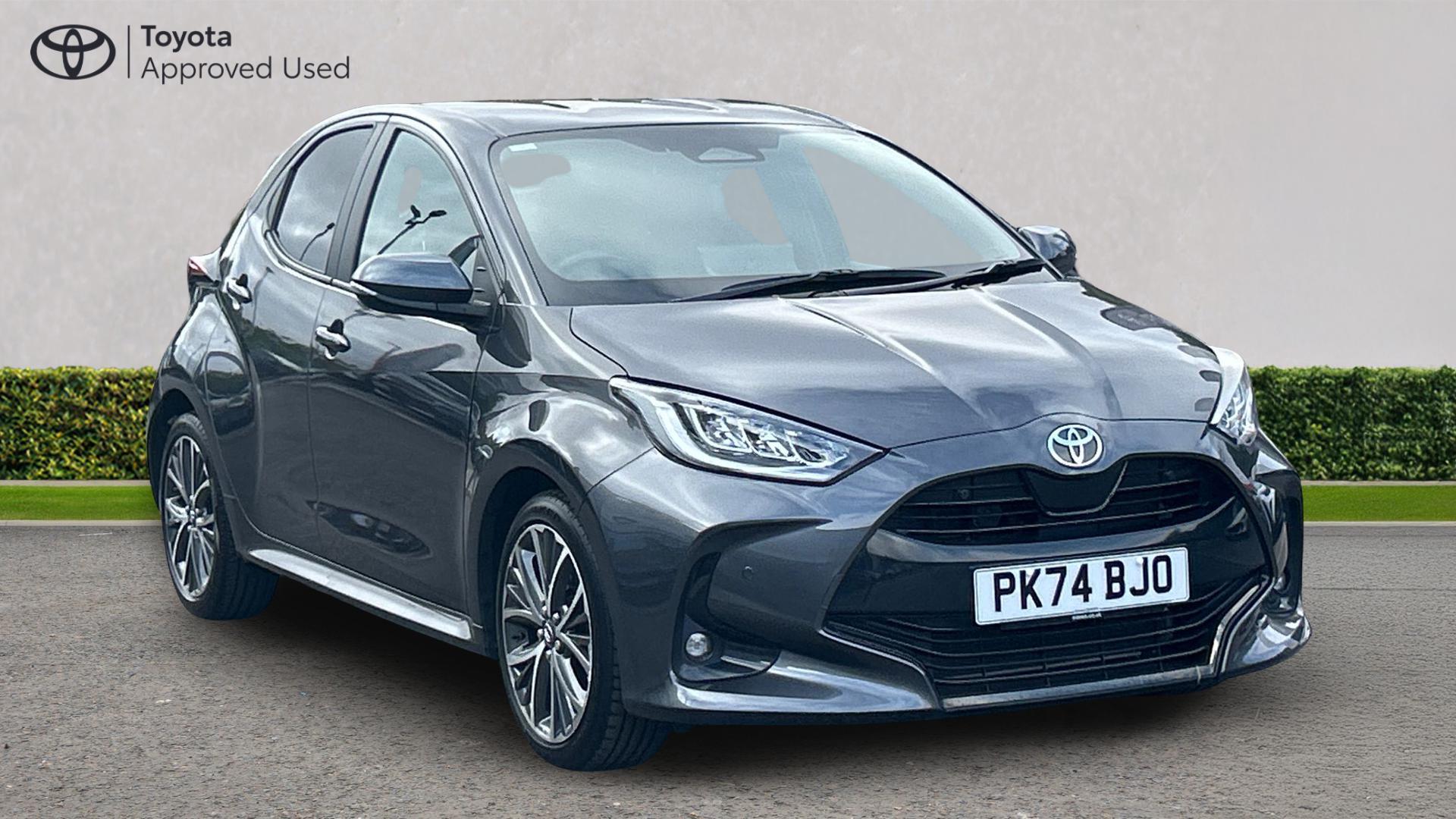 Main listing image - Toyota Yaris