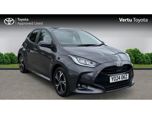 Main listing image - Toyota Yaris