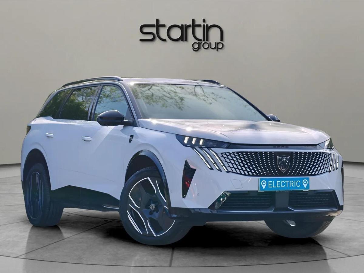 Main listing image - Peugeot 5008