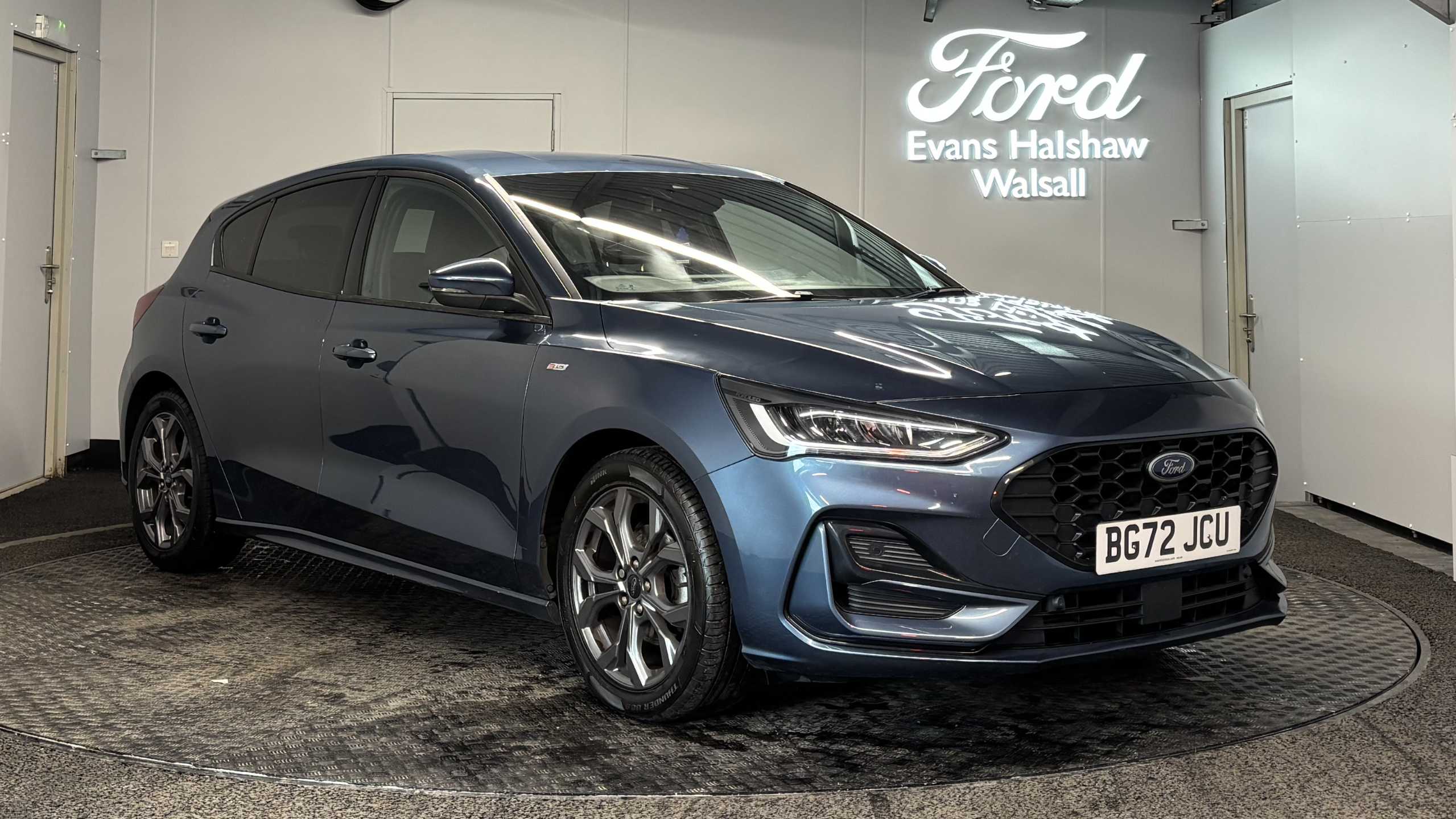 Main listing image - Ford Focus