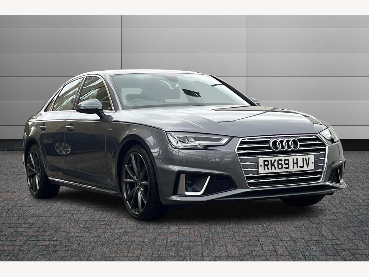 Main listing image - Audi A4