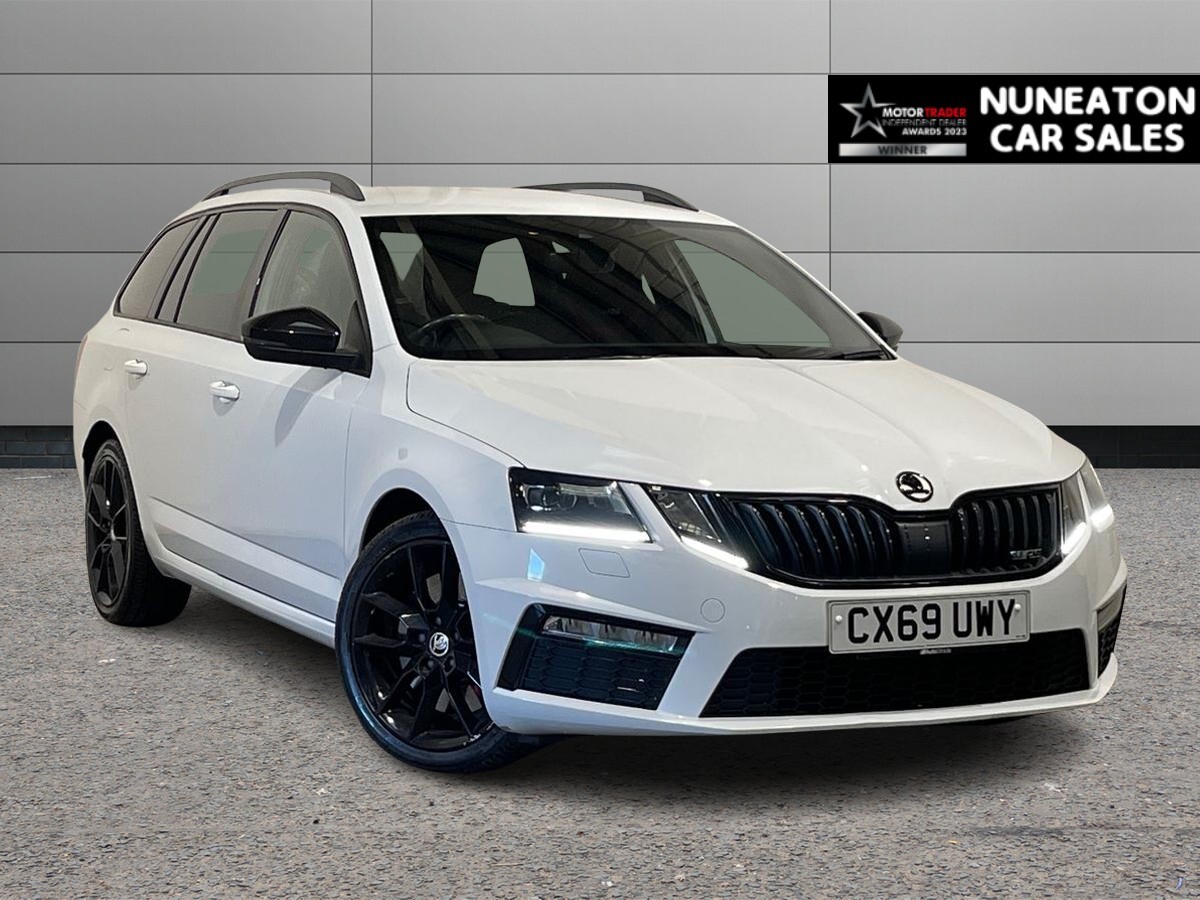 Main listing image - Skoda Octavia Estate