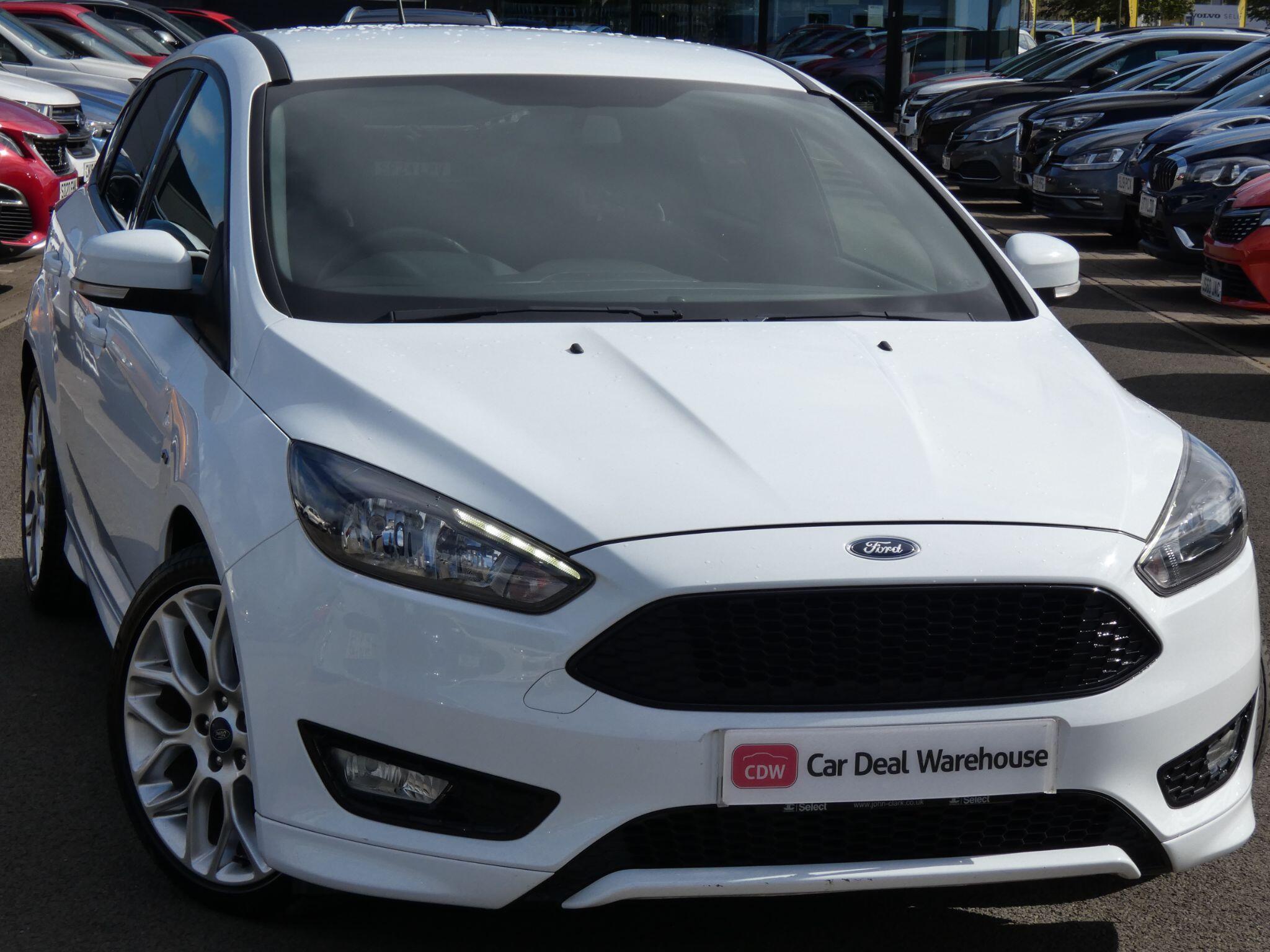 Main listing image - Ford Focus