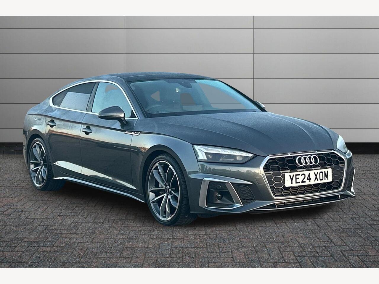 Main listing image - Audi A5