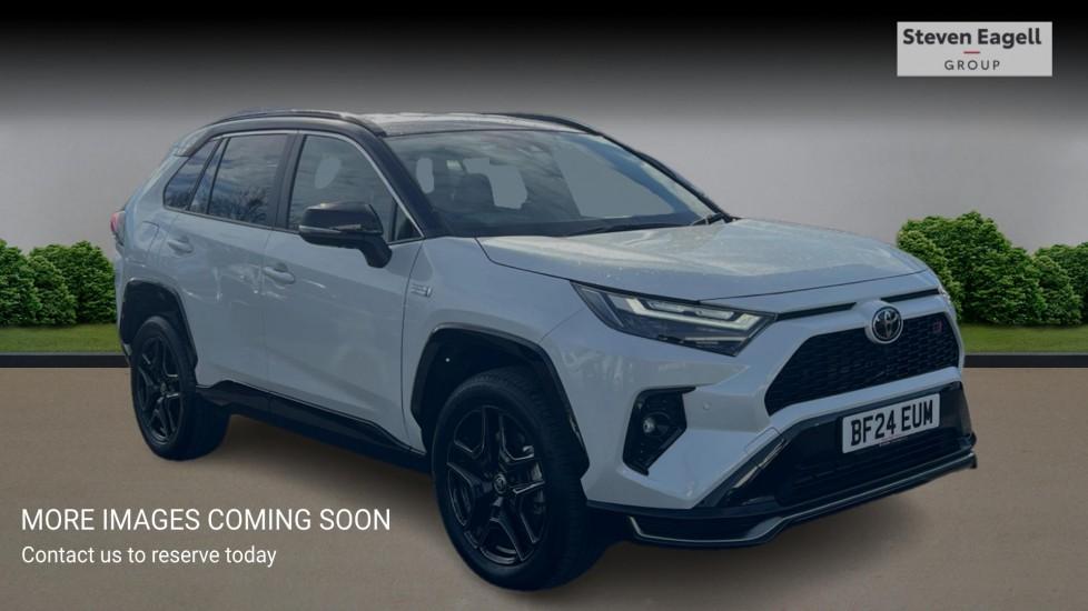 Main listing image - Toyota RAV4