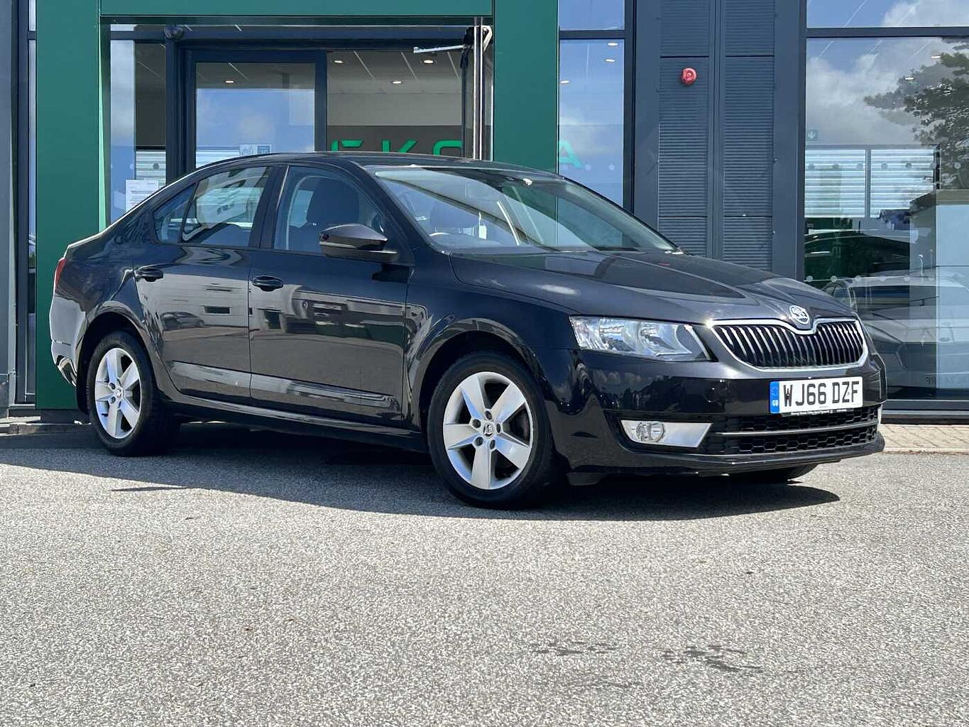 Main listing image - Skoda Octavia