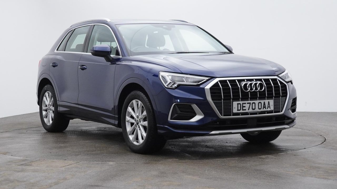 Main listing image - Audi Q3