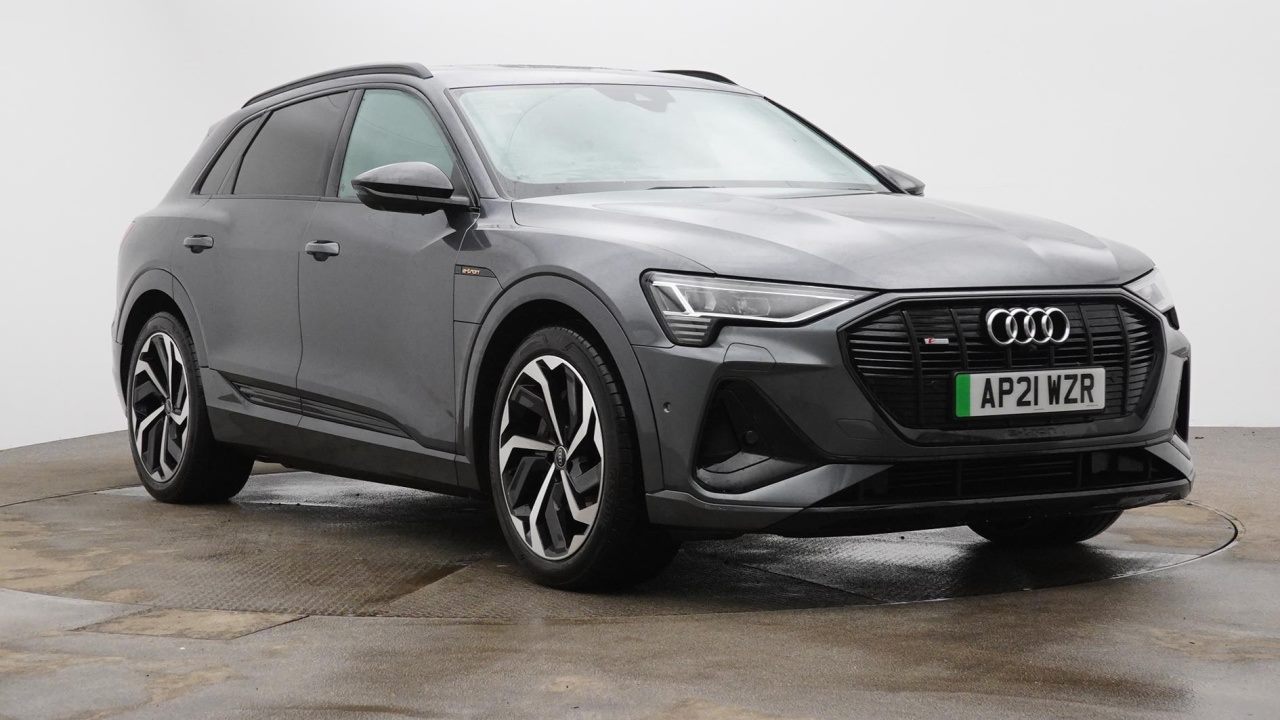 Main listing image - Audi e-tron