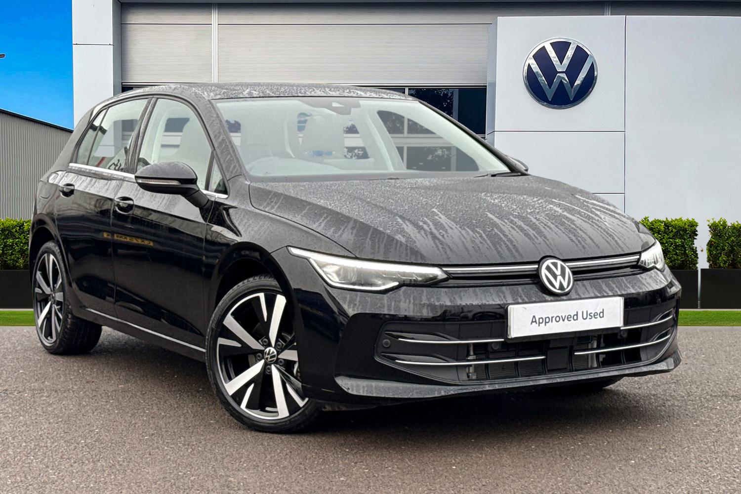 Main listing image - Volkswagen Golf