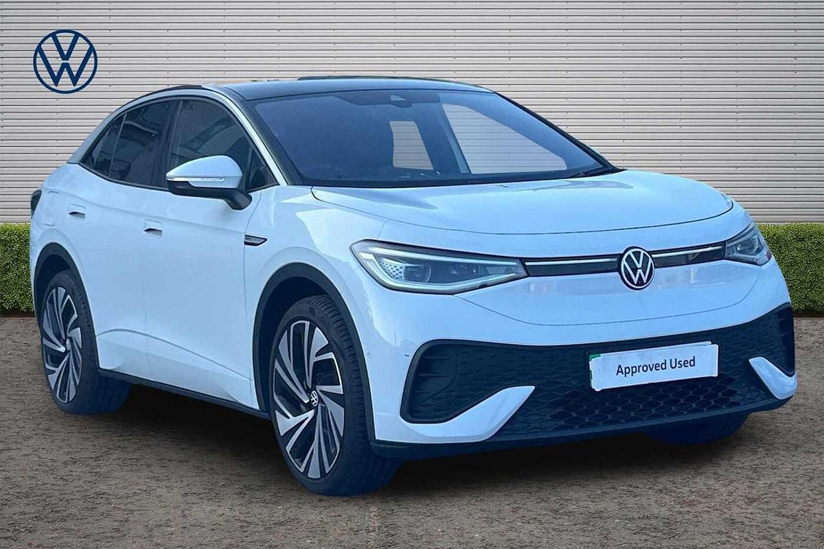 Main listing image - Volkswagen ID.5