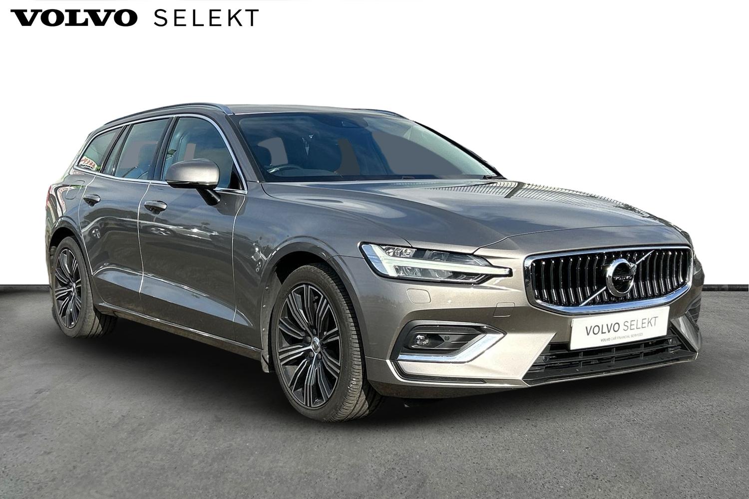 Main listing image - Volvo V60