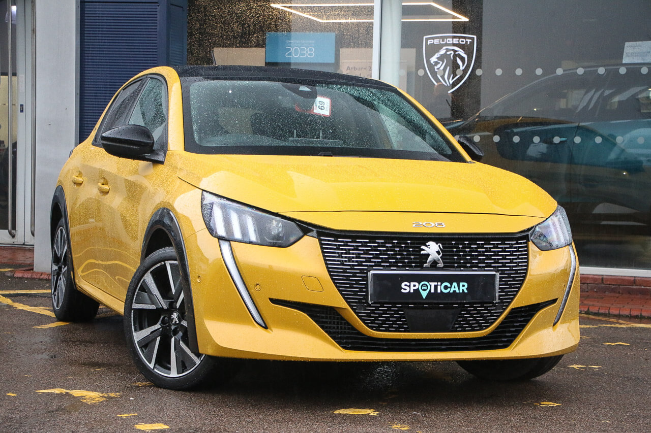 Main listing image - Peugeot 208