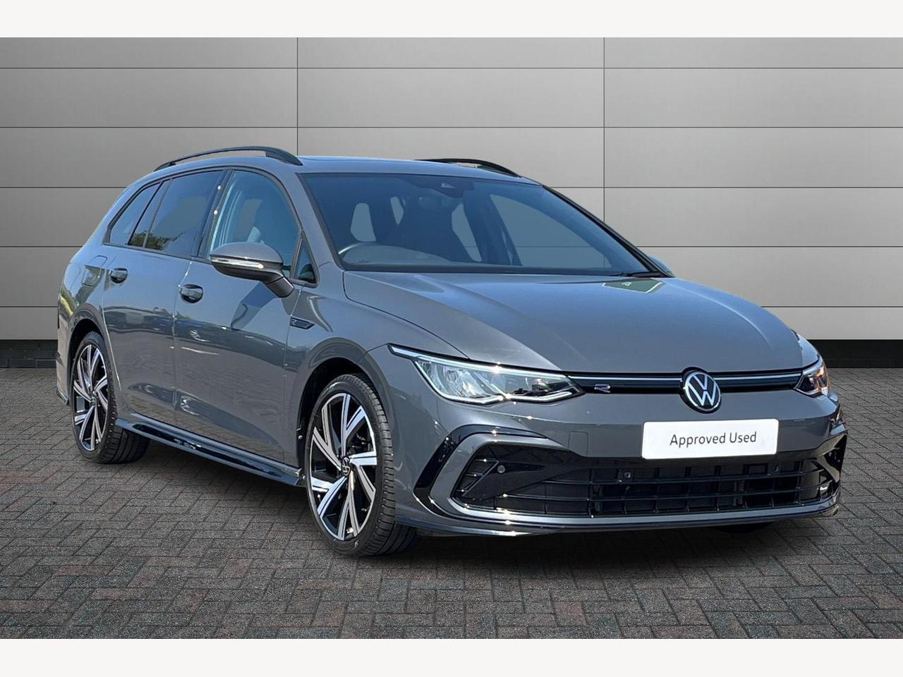 Main listing image - Volkswagen Golf Estate