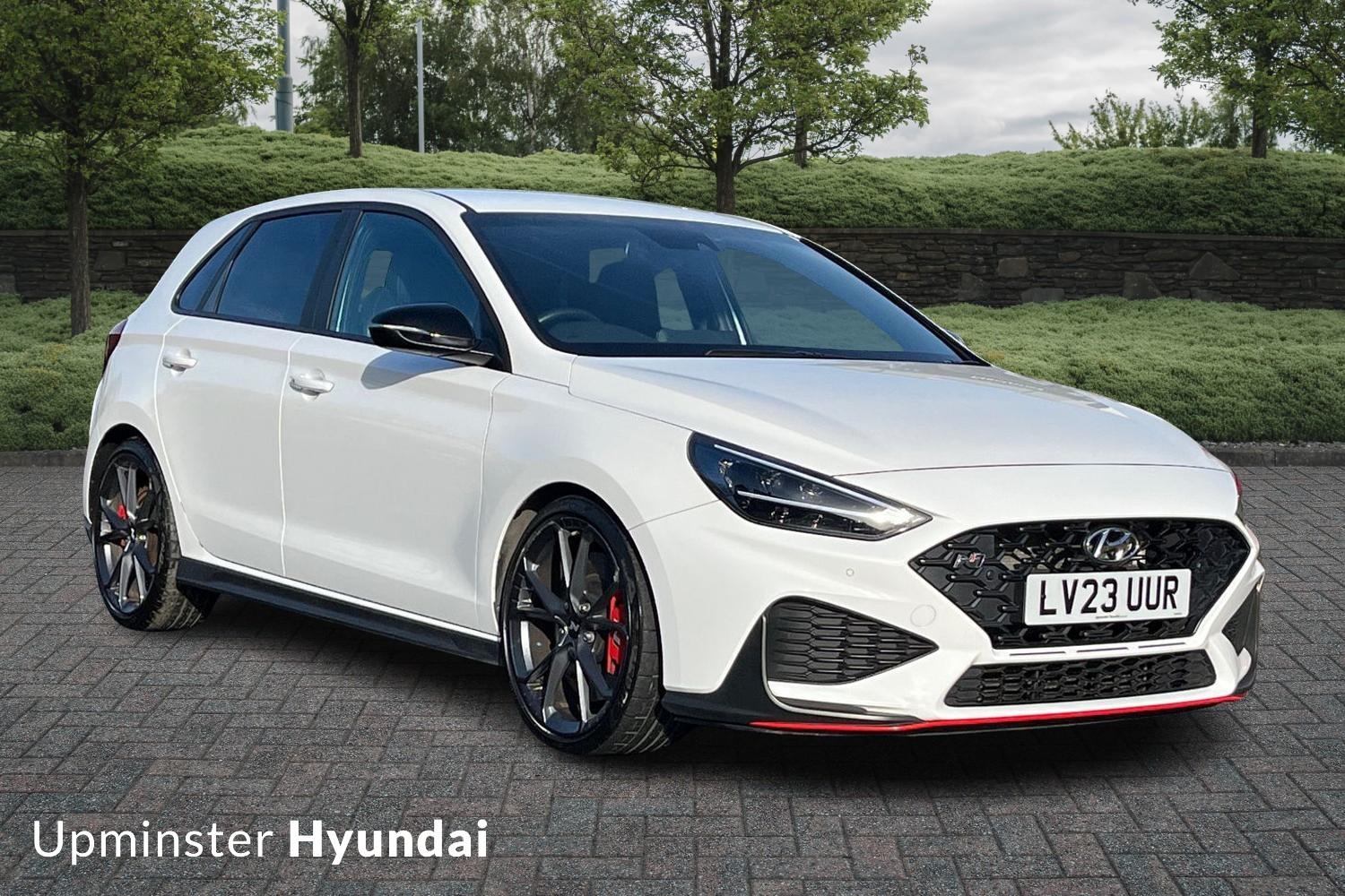 Main listing image - Hyundai i30