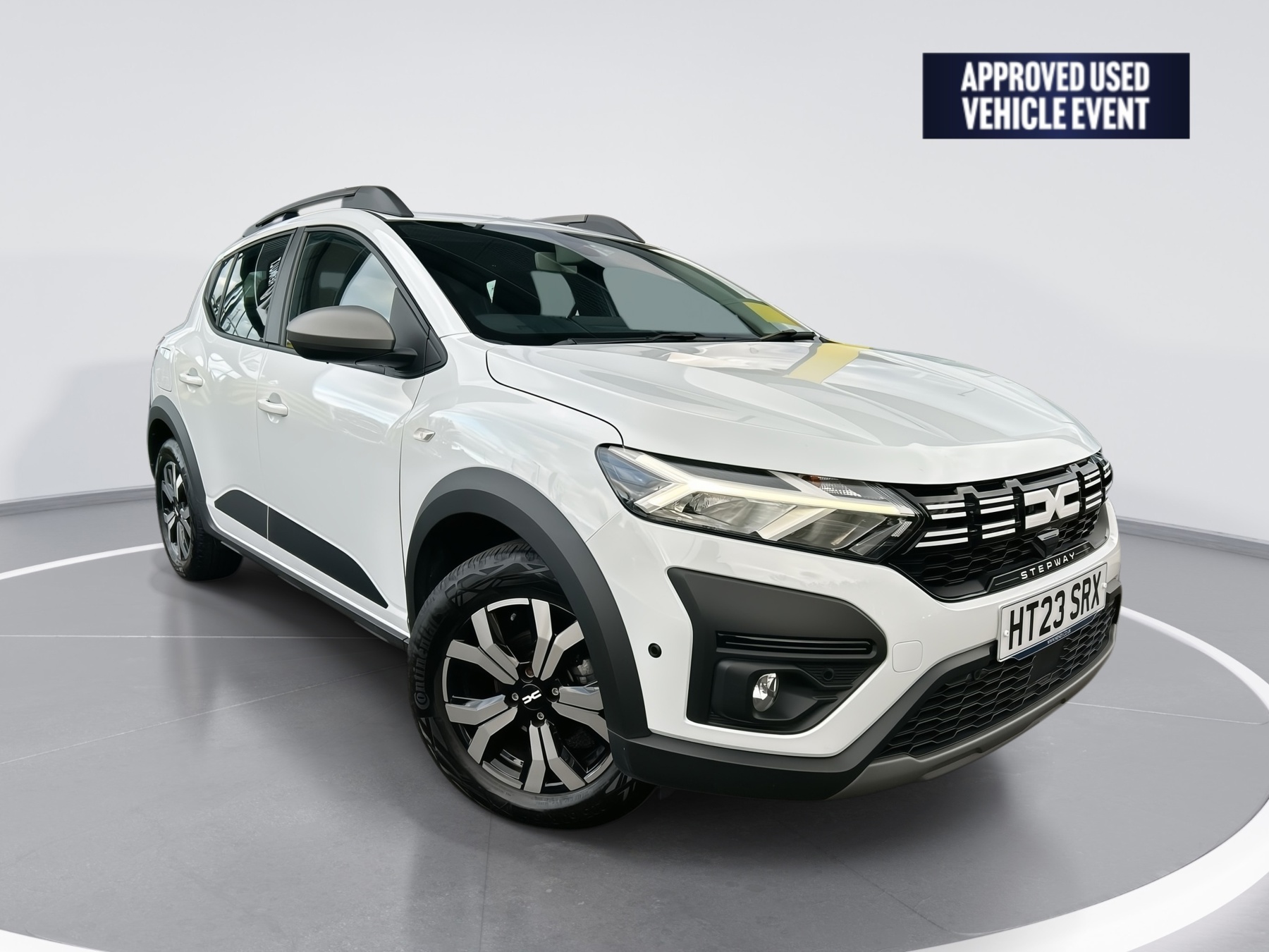 Main listing image - Dacia Sandero Stepway