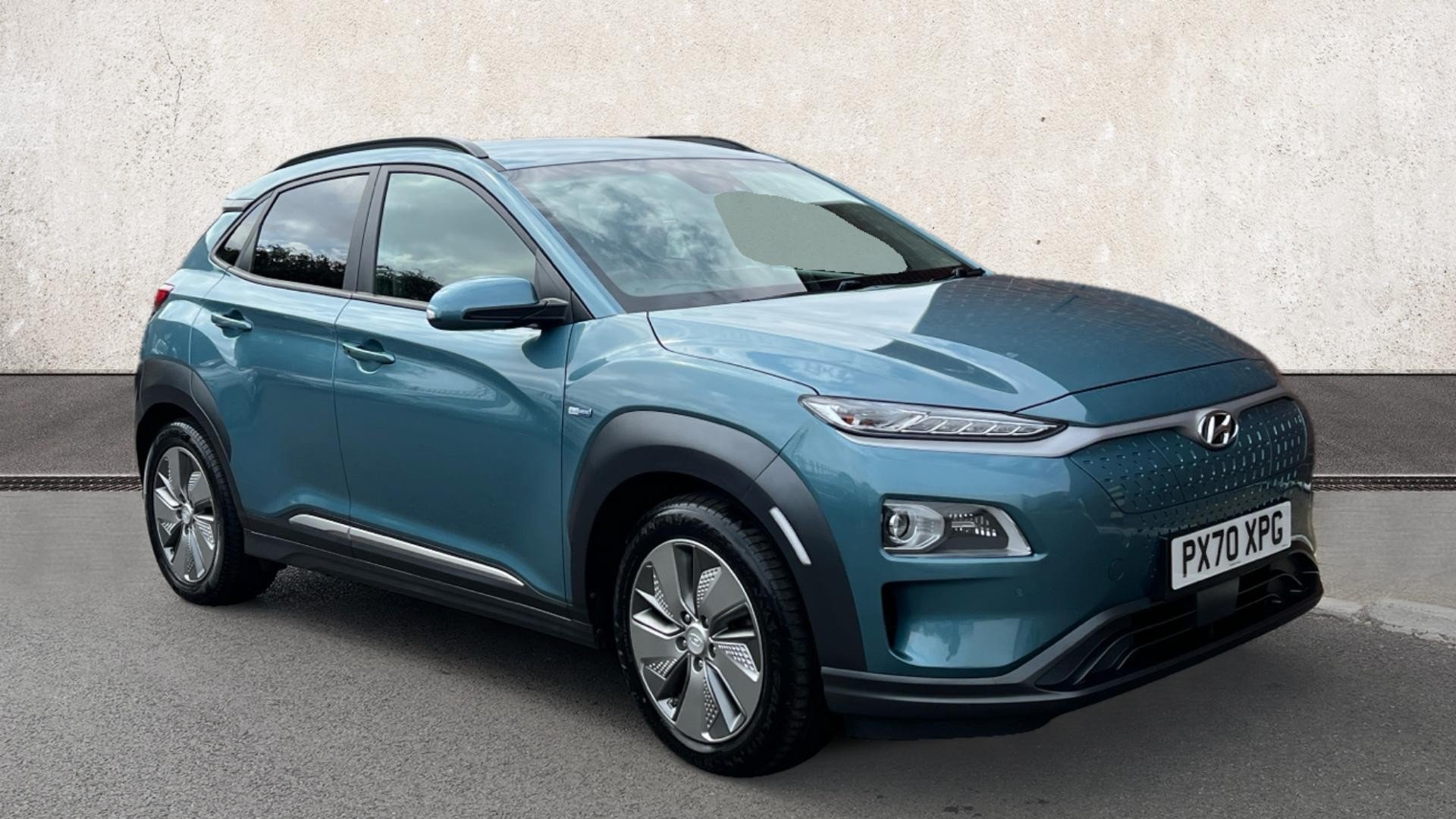 Main listing image - Hyundai Kona Electric