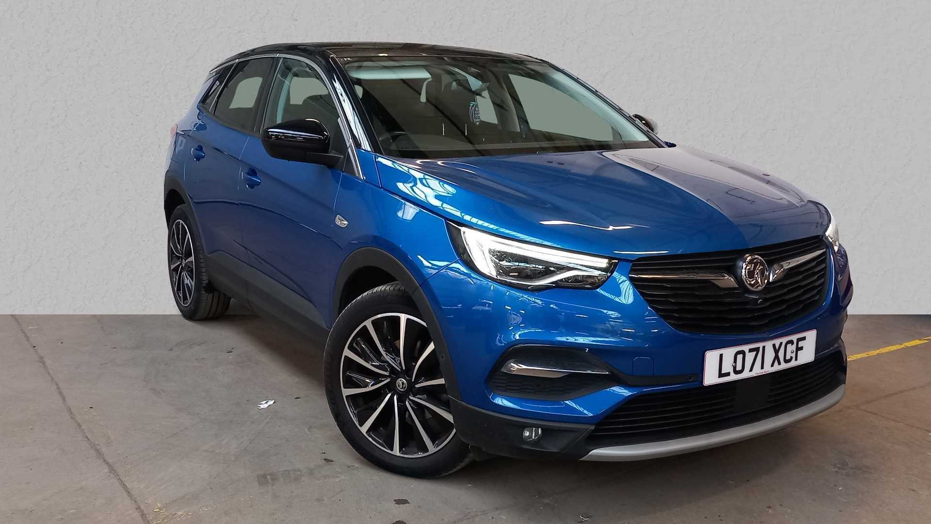 Main listing image - Vauxhall Grandland X