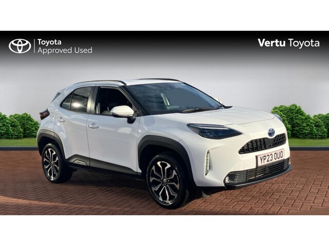 Main listing image - Toyota Yaris Cross