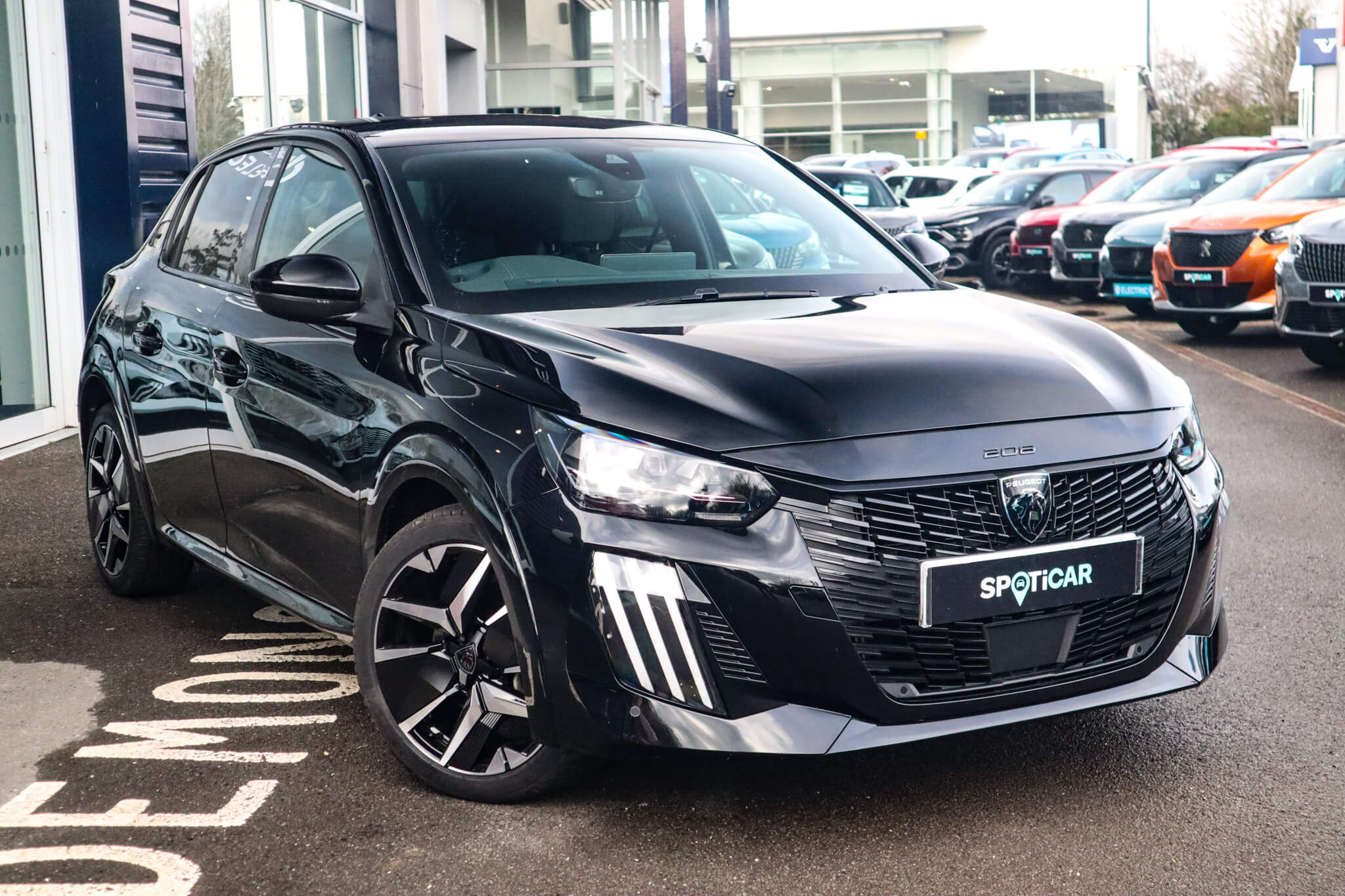 Main listing image - Peugeot 208