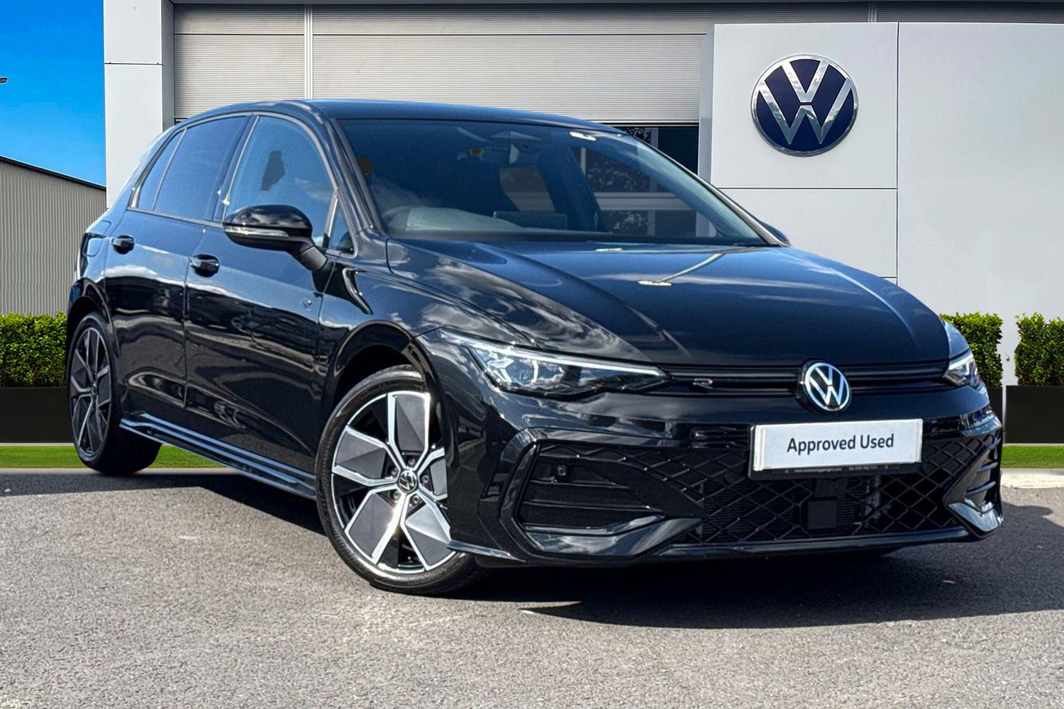 Main listing image - Volkswagen Golf