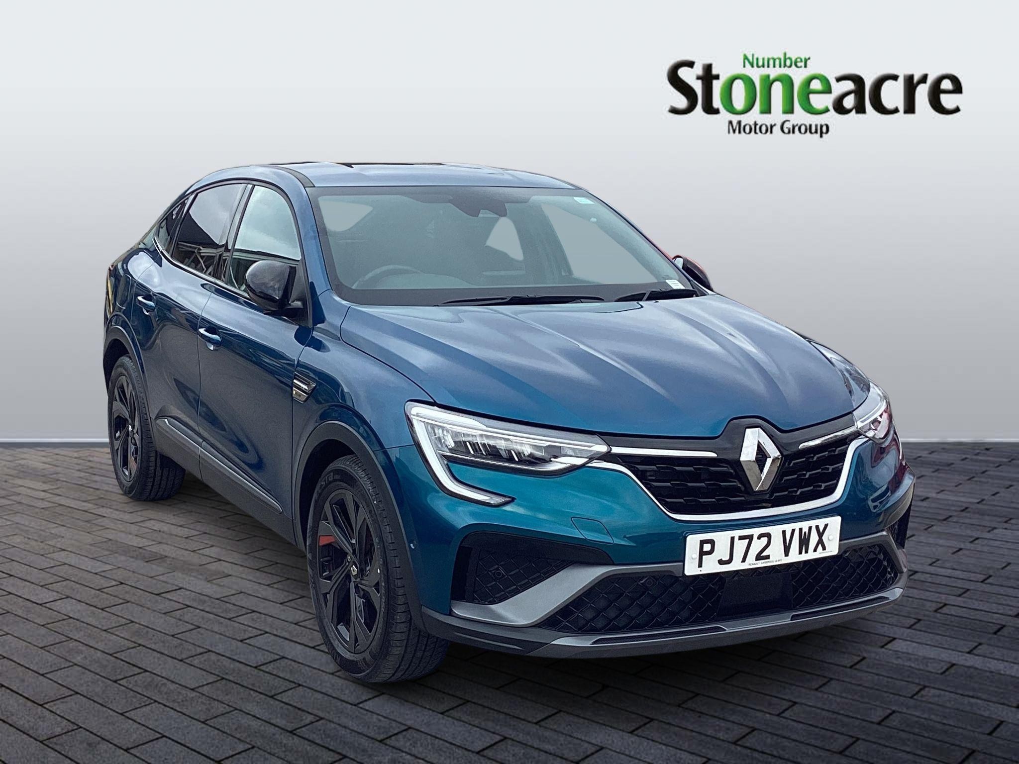 Main listing image - Renault Arkana