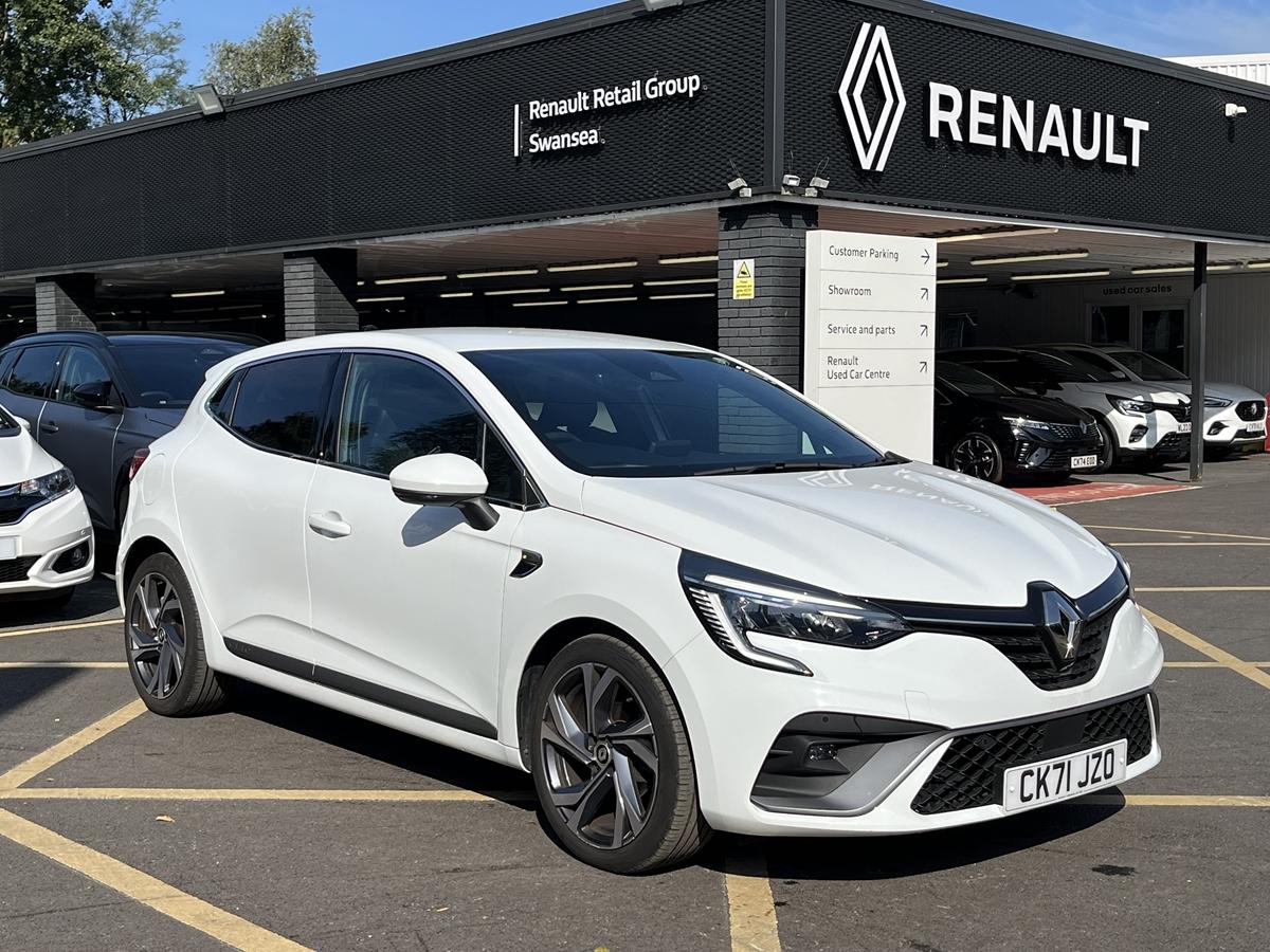 Main listing image - Renault Clio