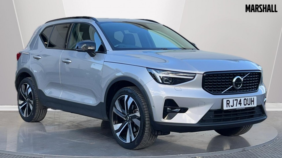 Main listing image - Volvo XC40