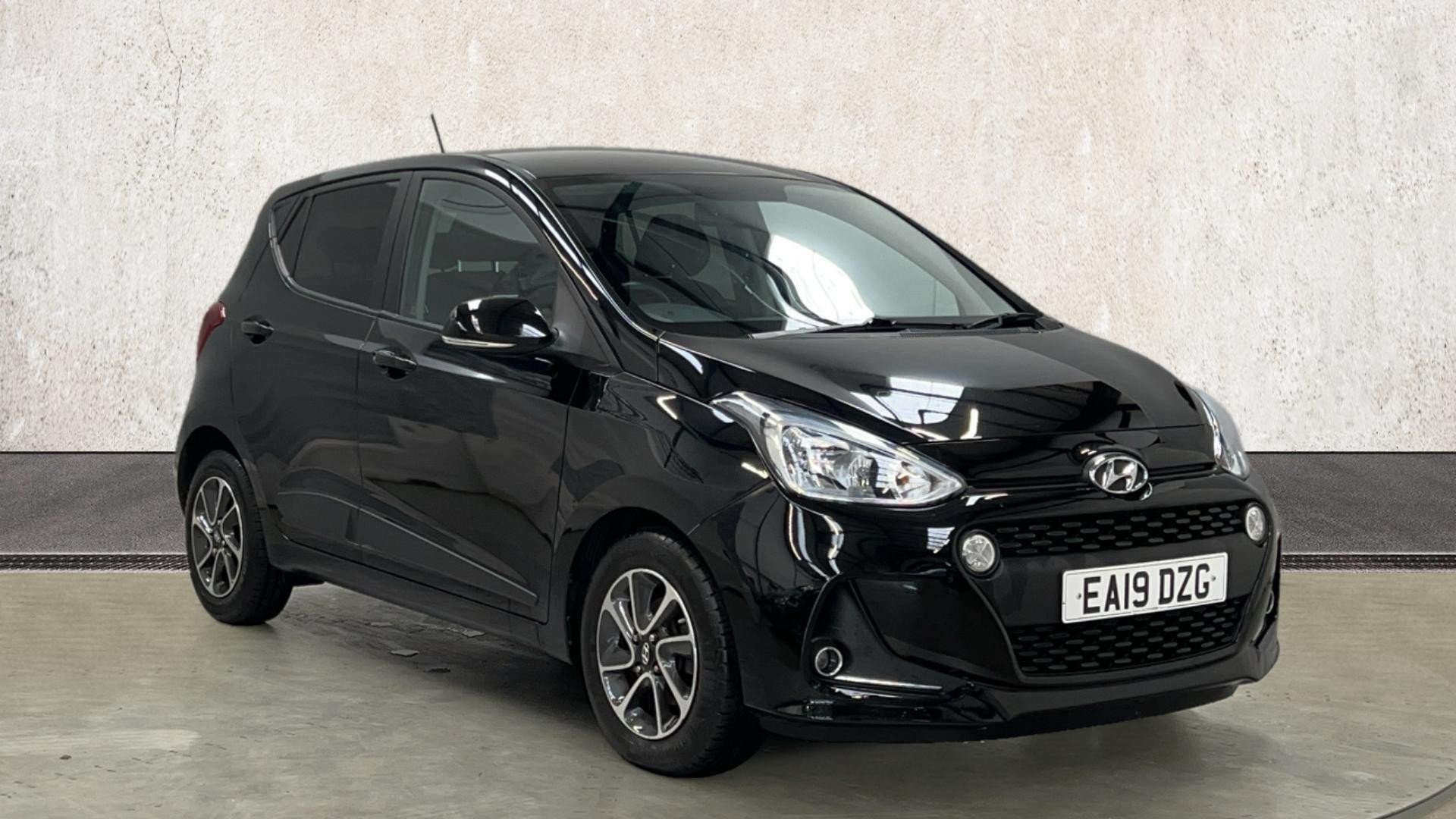 Main listing image - Hyundai i10