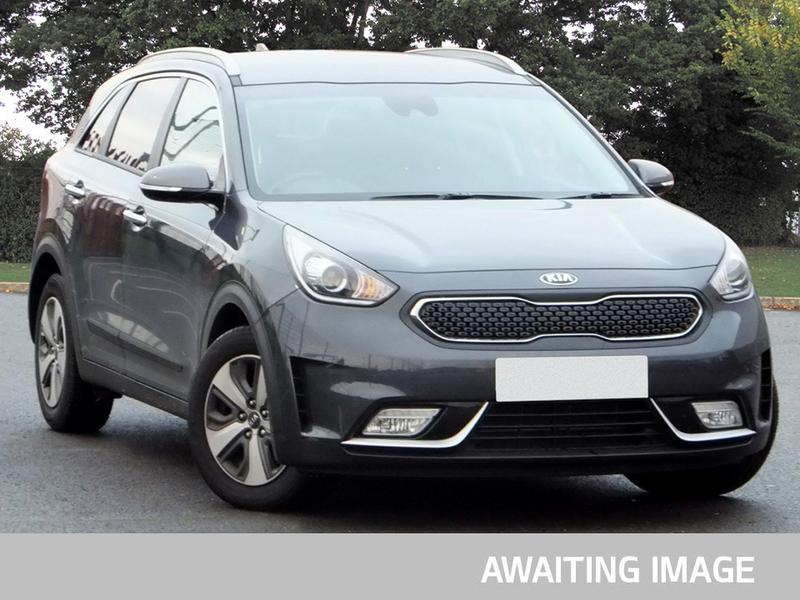 Main listing image - Kia Niro