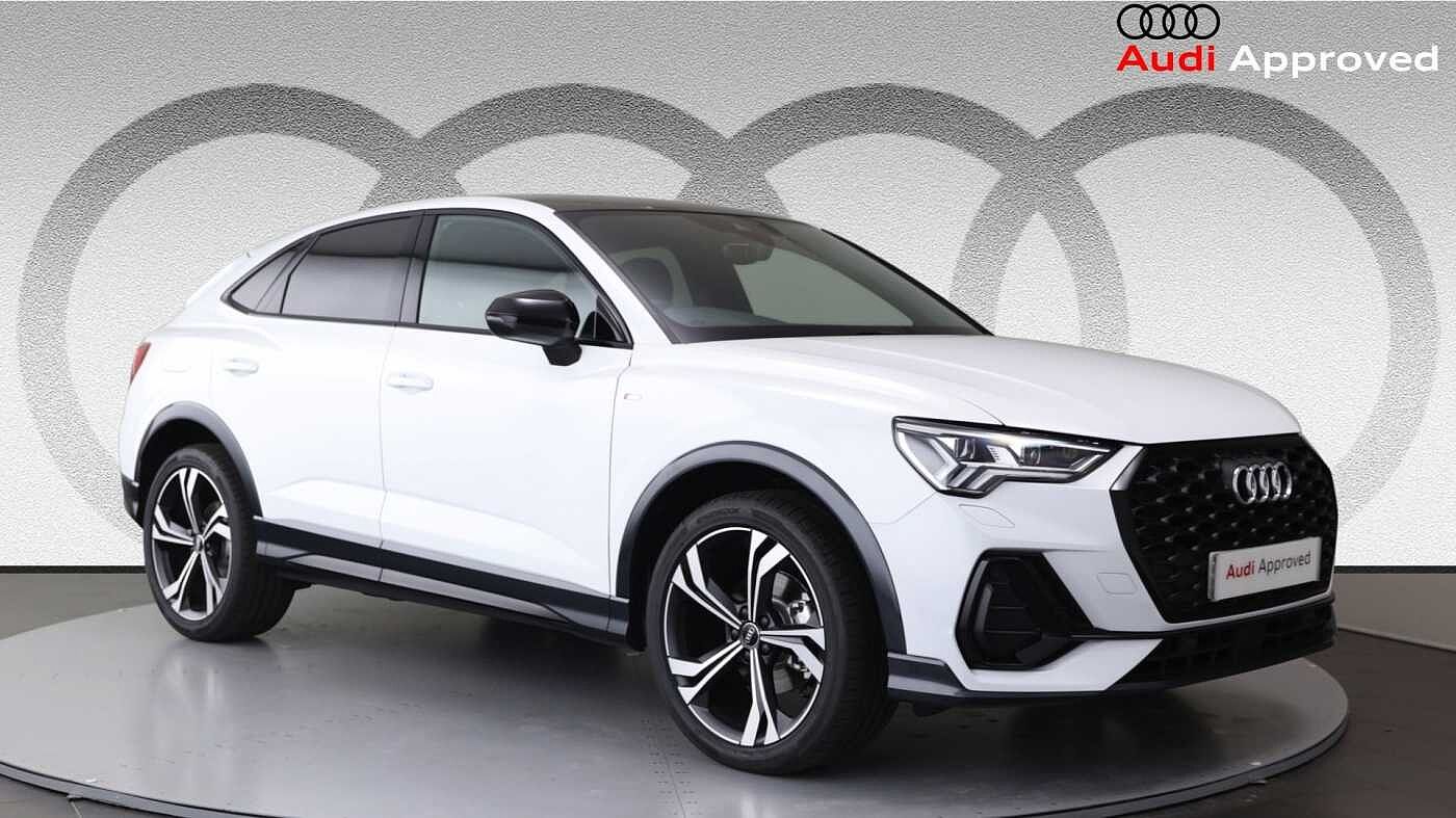 Main listing image - Audi Q3