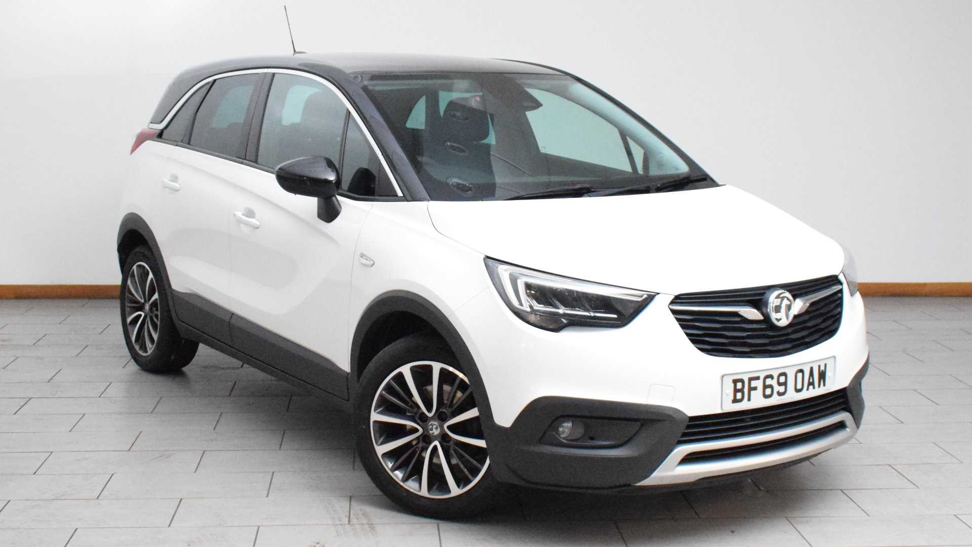 Main listing image - Vauxhall Crossland X