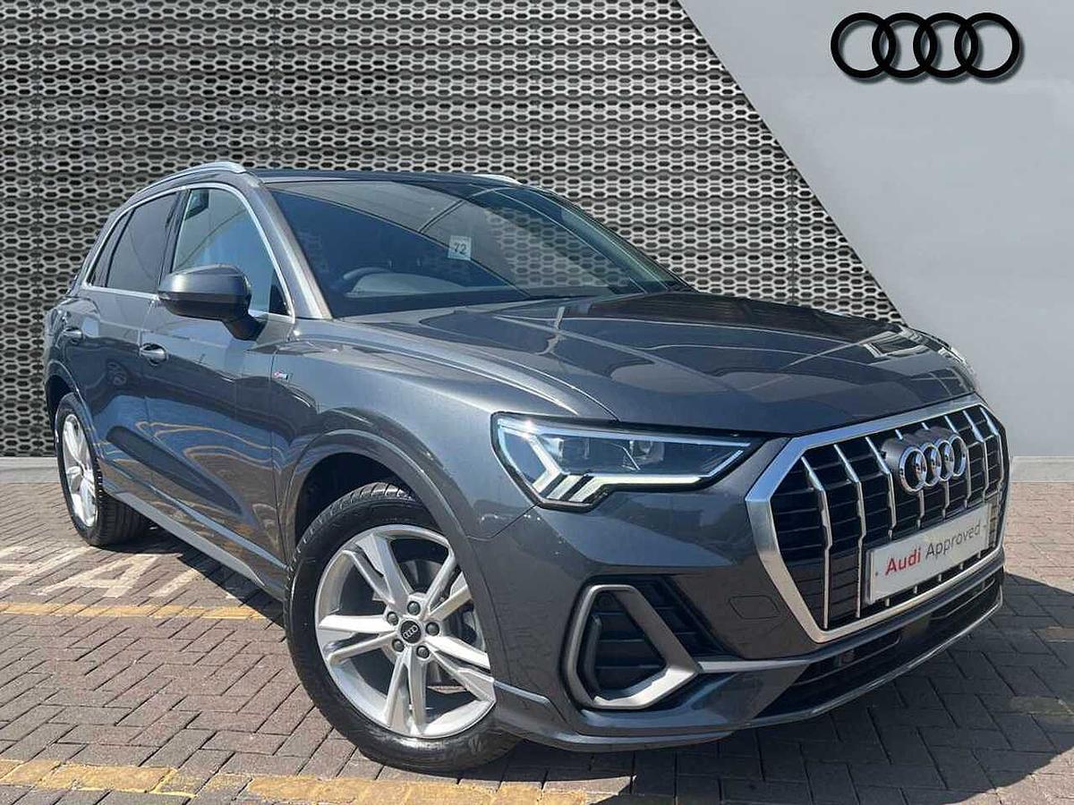 Main listing image - Audi Q3