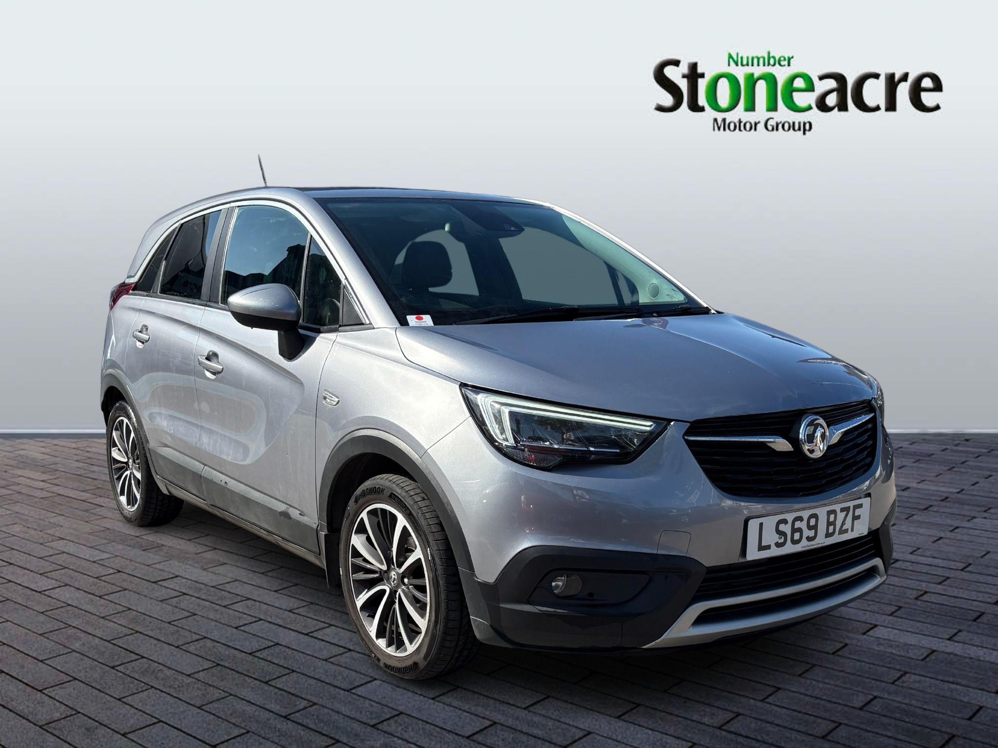 Main listing image - Vauxhall Crossland X