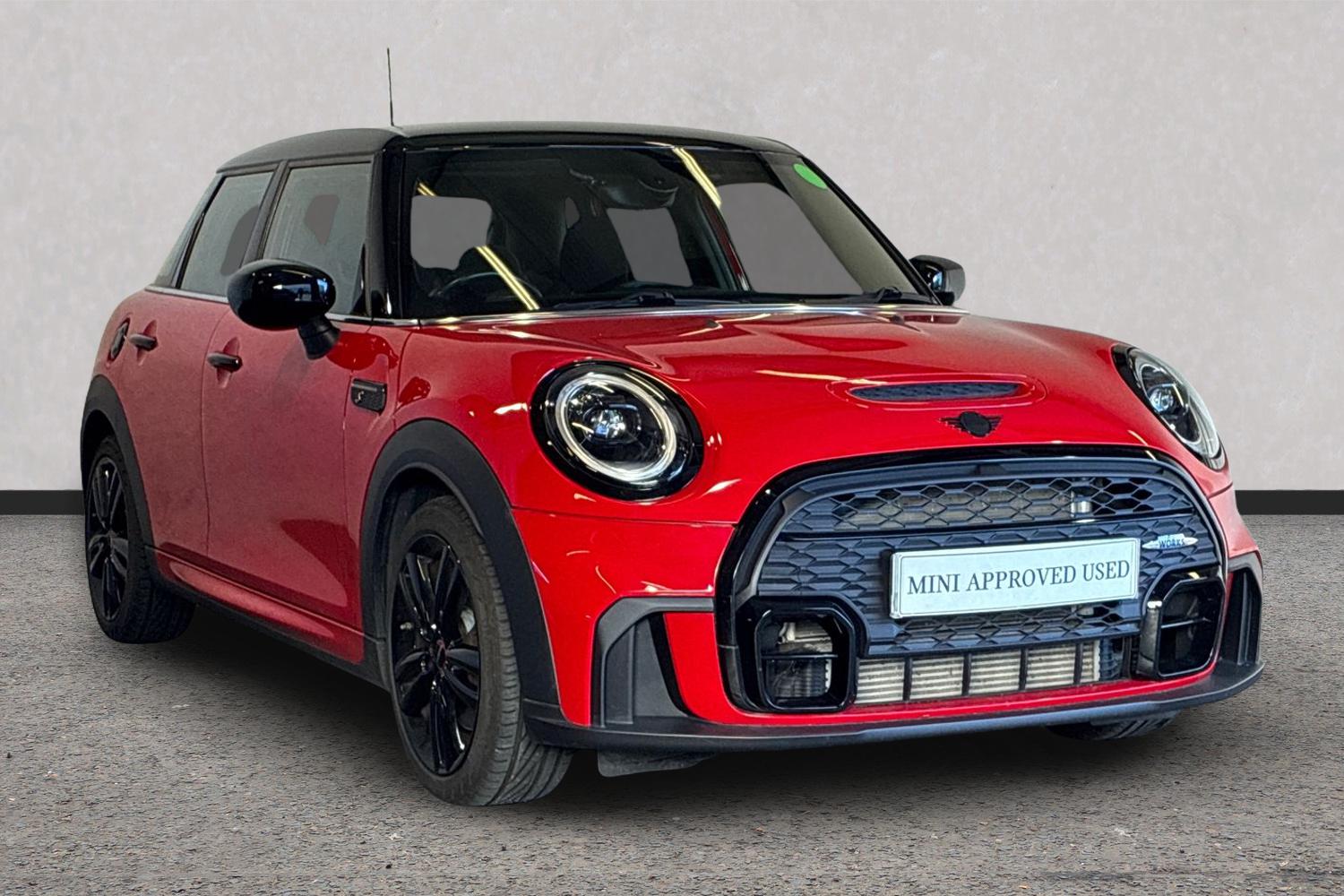 Main listing image - MINI Hatchback