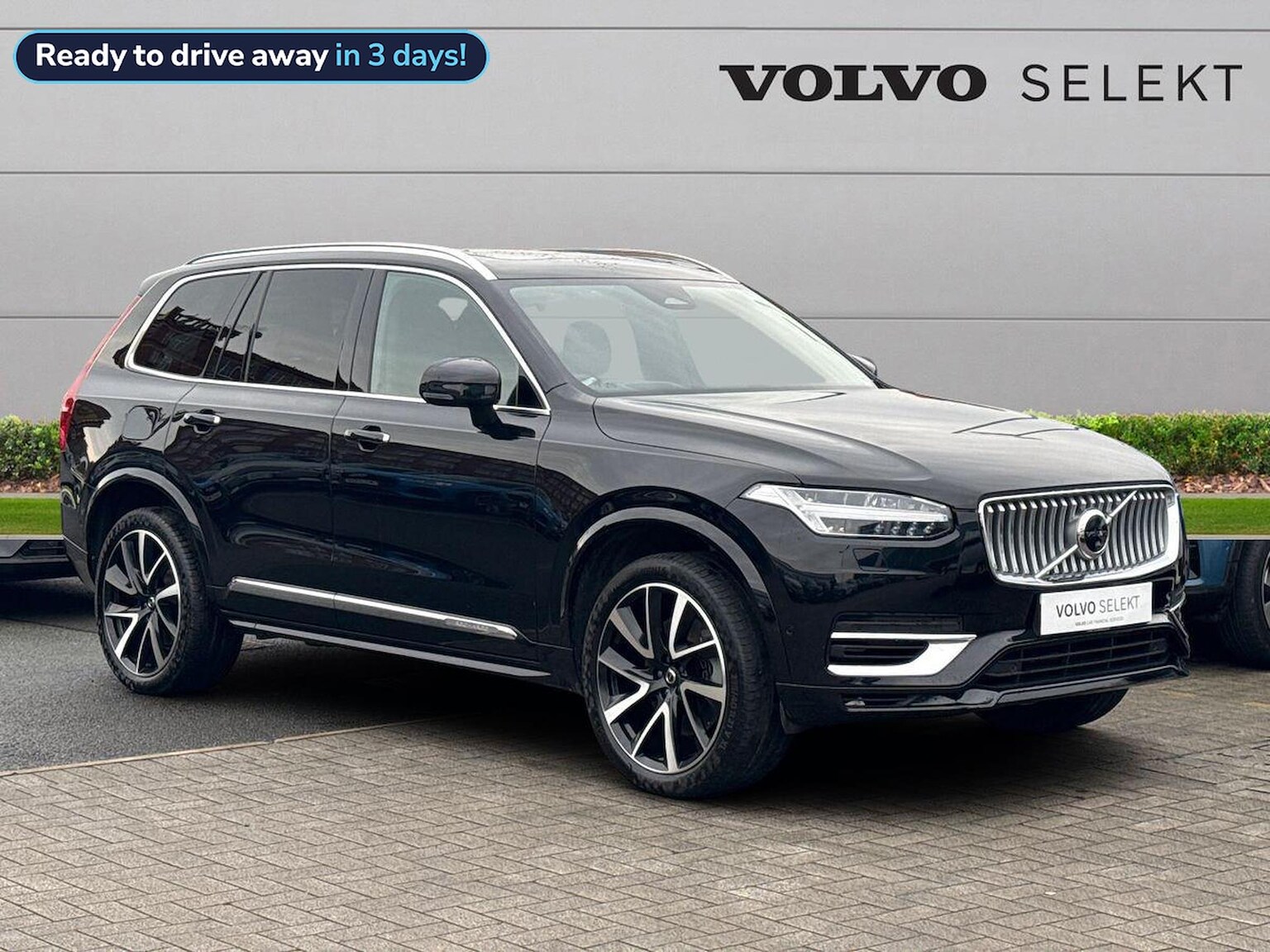 Main listing image - Volvo XC90