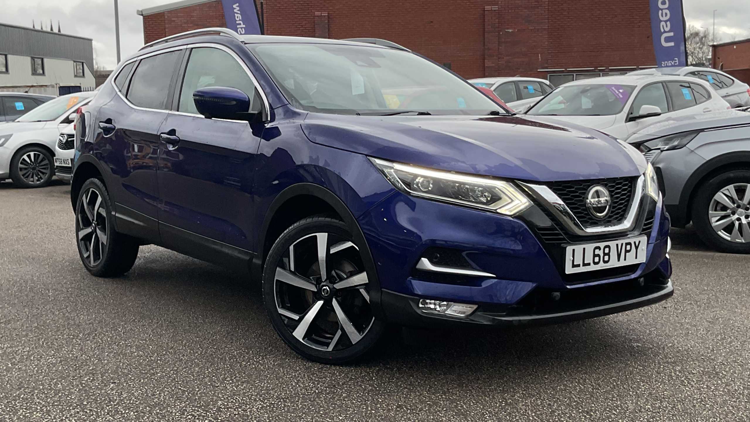 Main listing image - Nissan Qashqai