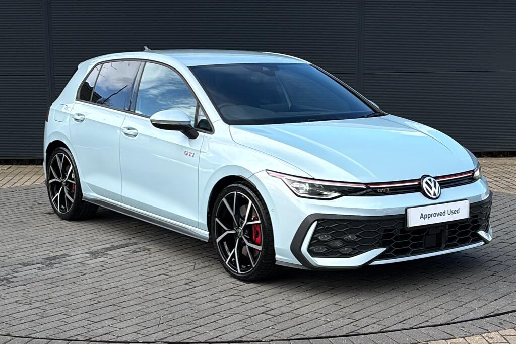 Main listing image - Volkswagen Golf GTI