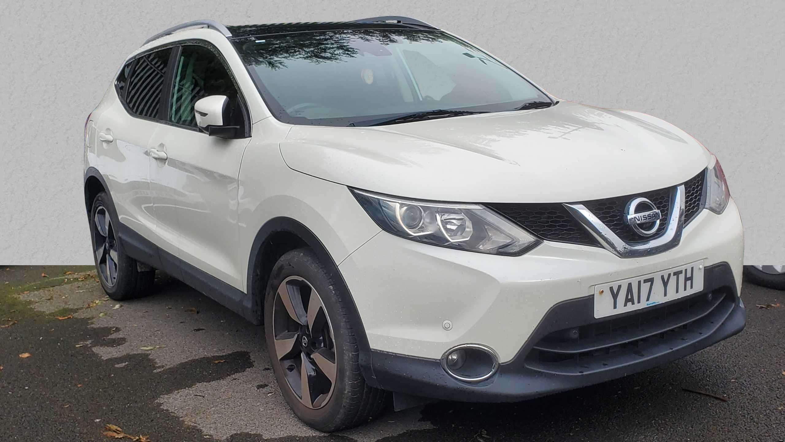 Main listing image - Nissan Qashqai