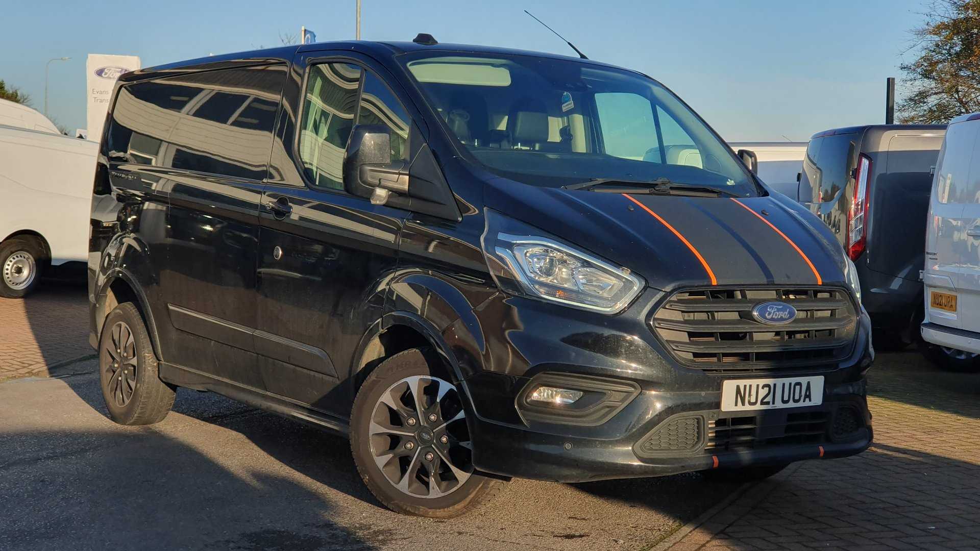 Main listing image - Ford Transit Custom