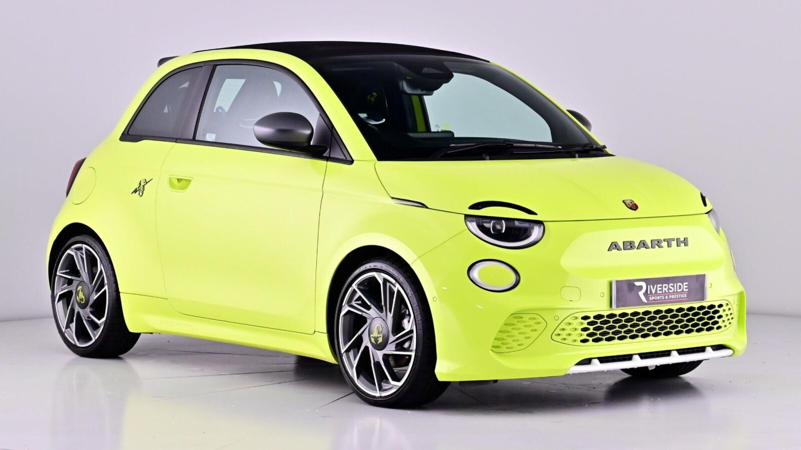 Main listing image - Abarth 500