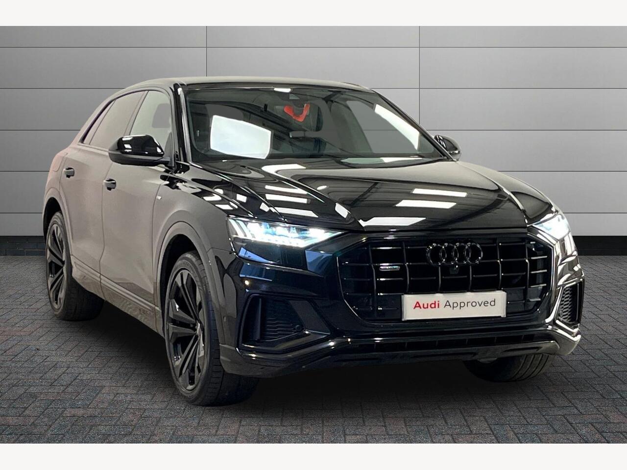 Main listing image - Audi Q8